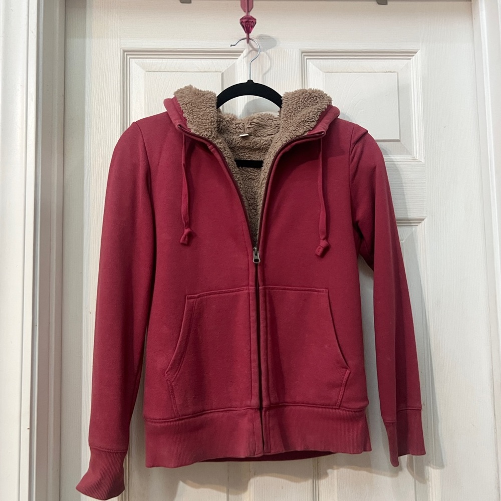 Uniqlo burgundy Hoodie with Lining